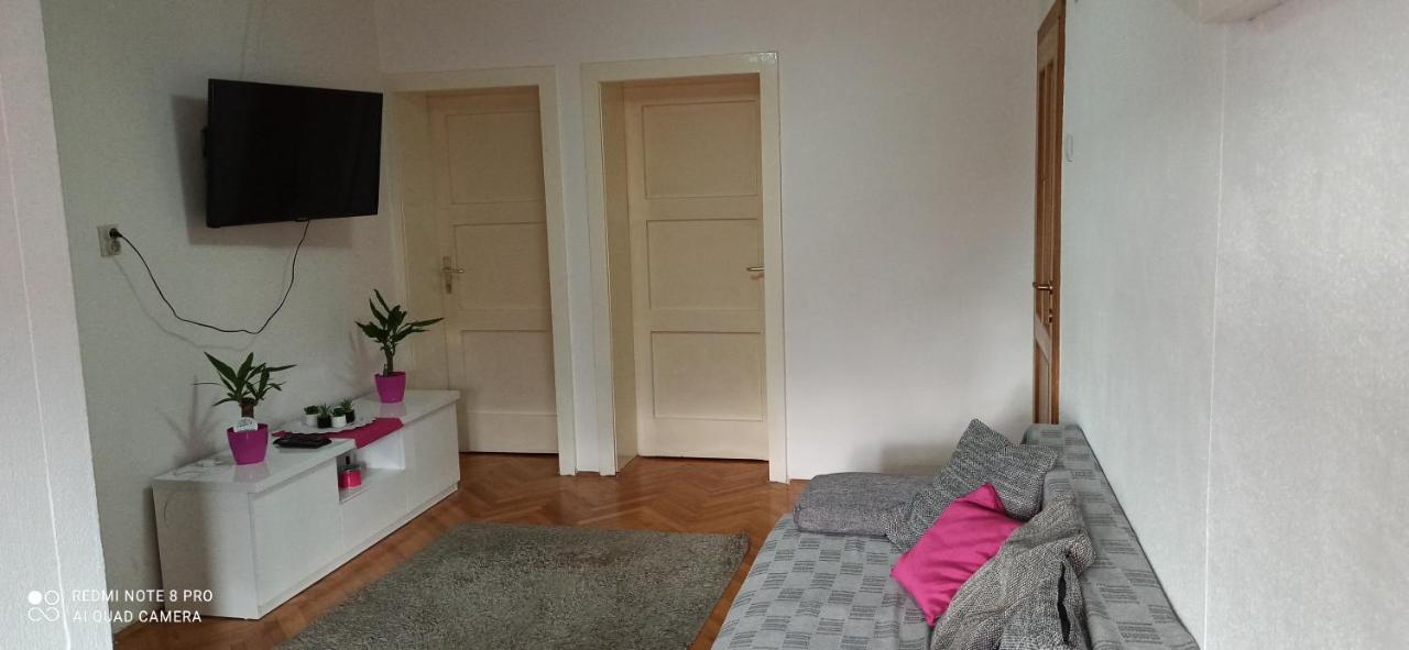Downtown Dream Makarska Apartment Bagian luar foto