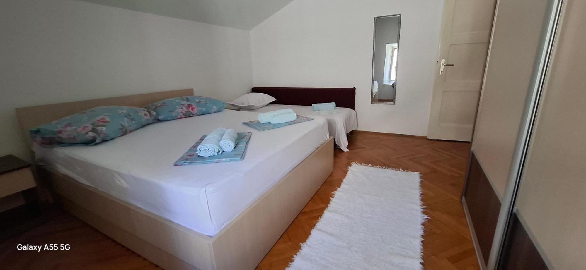 Downtown Dream Makarska Apartment Bagian luar foto